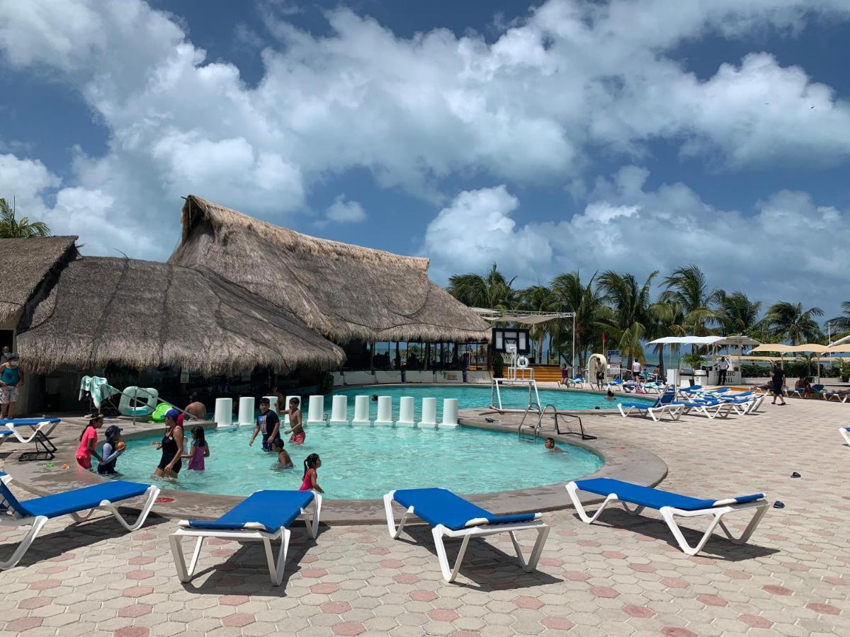 Ocean View Aquamarina Apartment Cancun Luaran gambar